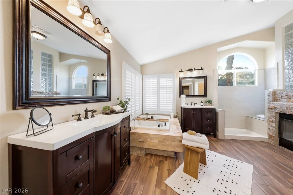1729 Tesara Vista, Las Vegas, NV 89128