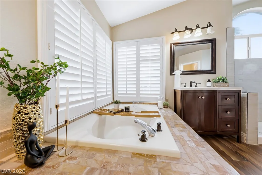 1729 Tesara Vista, Las Vegas, NV 89128