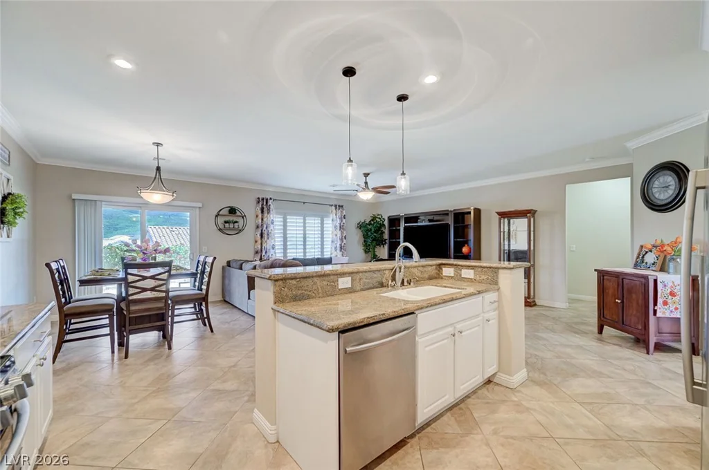 2154 Burtonsville, Henderson, NV 89044