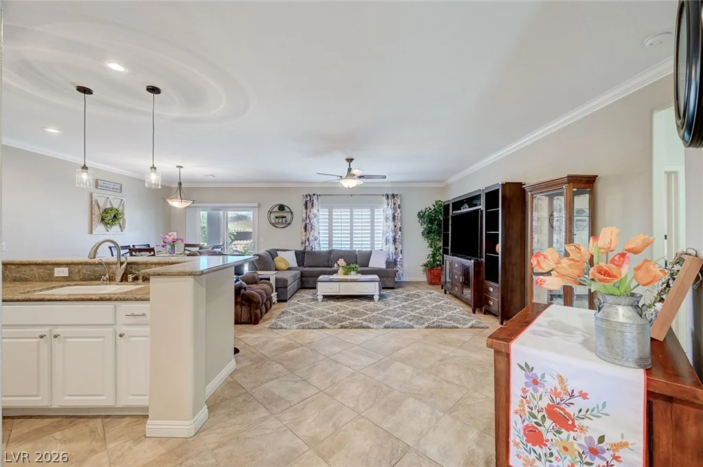 2154 Burtonsville, Henderson, NV 89044