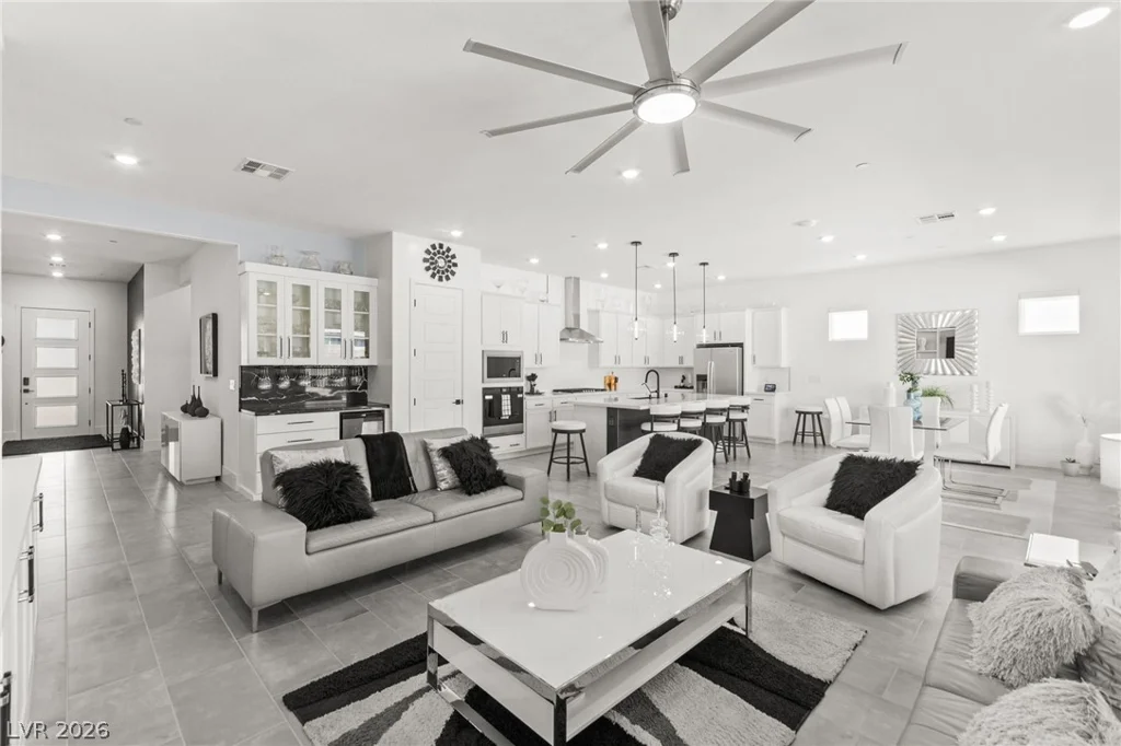9608 Sandlot, Las Vegas, NV 89143