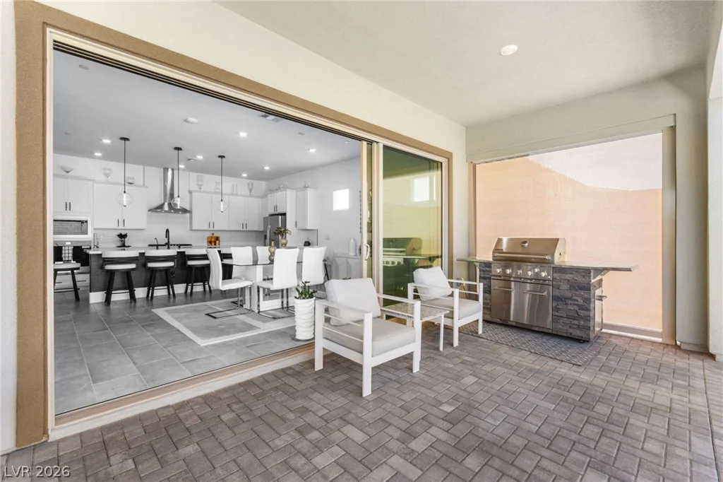 9608 Sandlot, Las Vegas, NV 89143