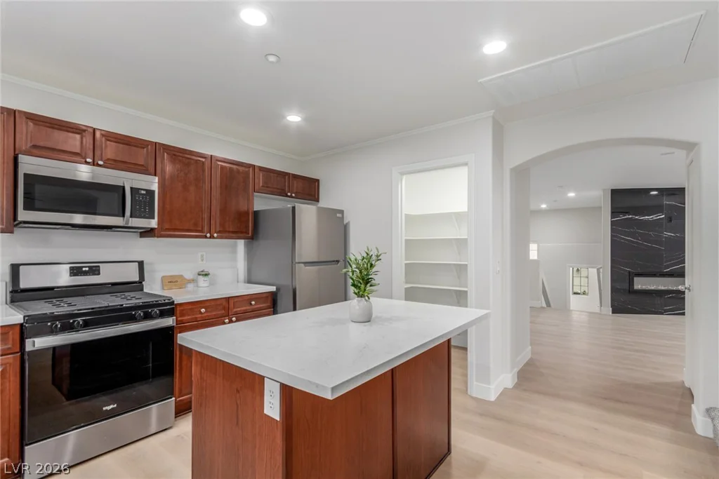 9008 Successful, Las Vegas, NV 89149