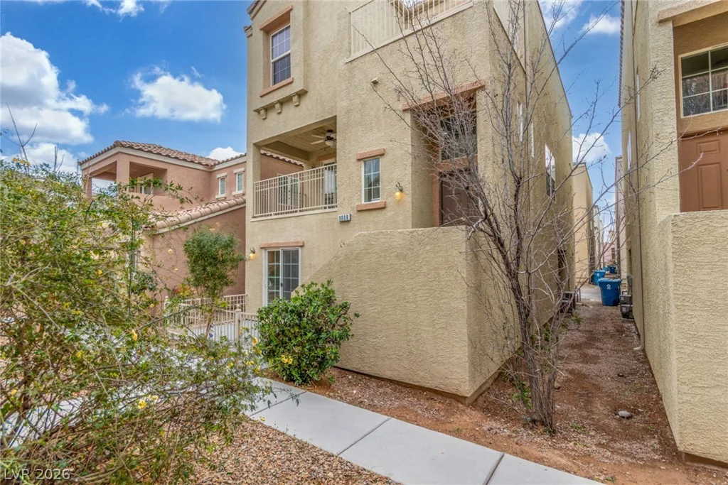 9008 Successful, Las Vegas, NV 89149