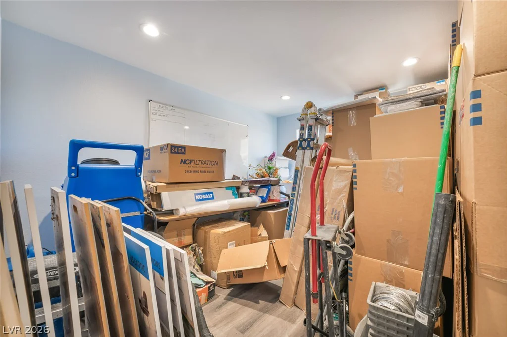 3825 Raymert, Las Vegas, NV 89121