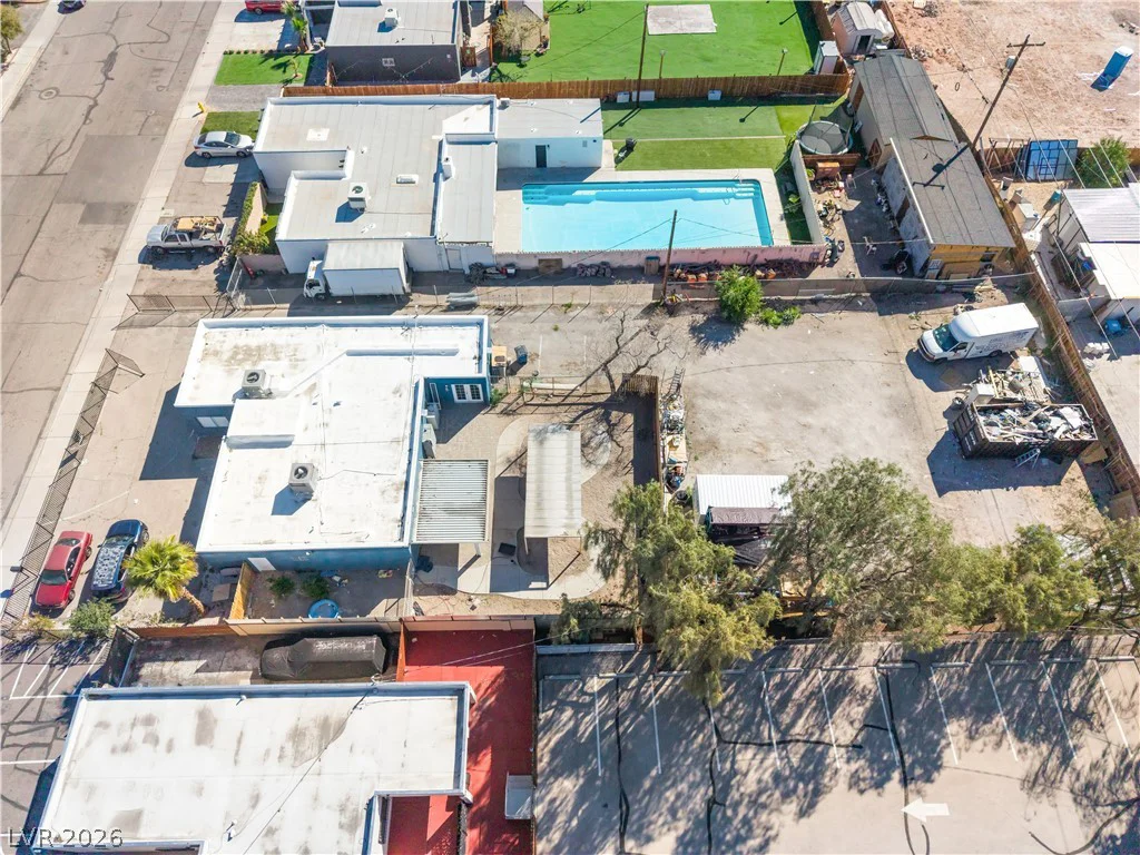 3825 Raymert, Las Vegas, NV 89121