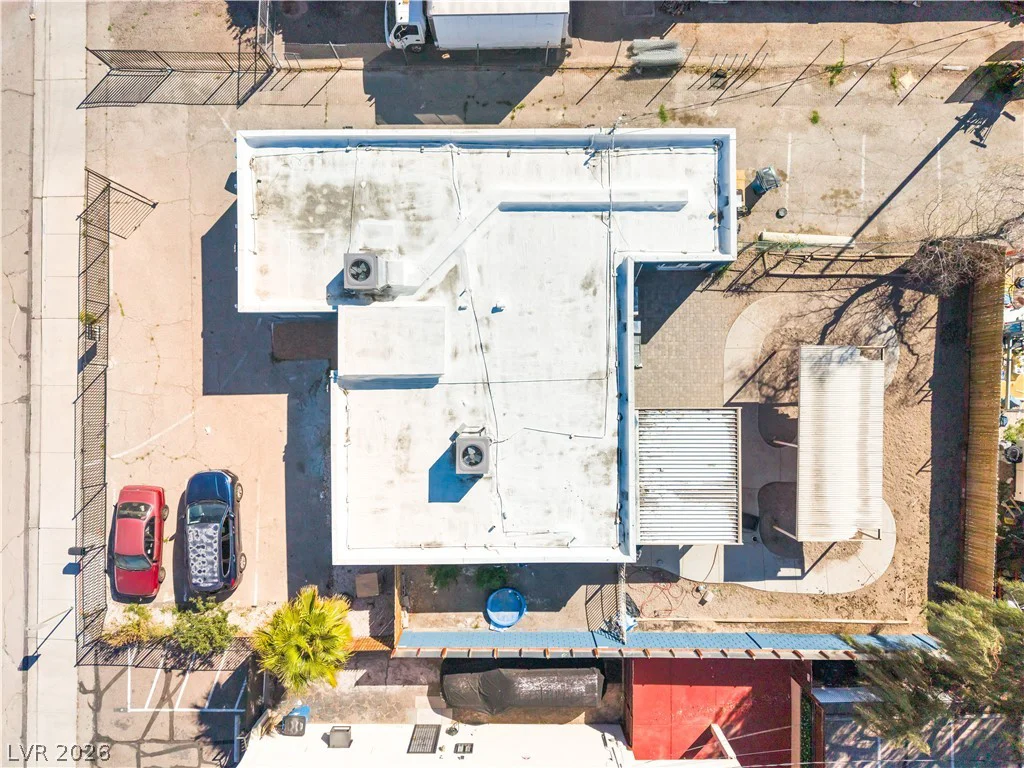 3825 Raymert, Las Vegas, NV 89121
