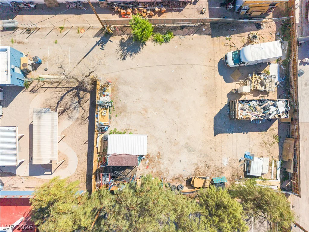 3825 Raymert, Las Vegas, NV 89121