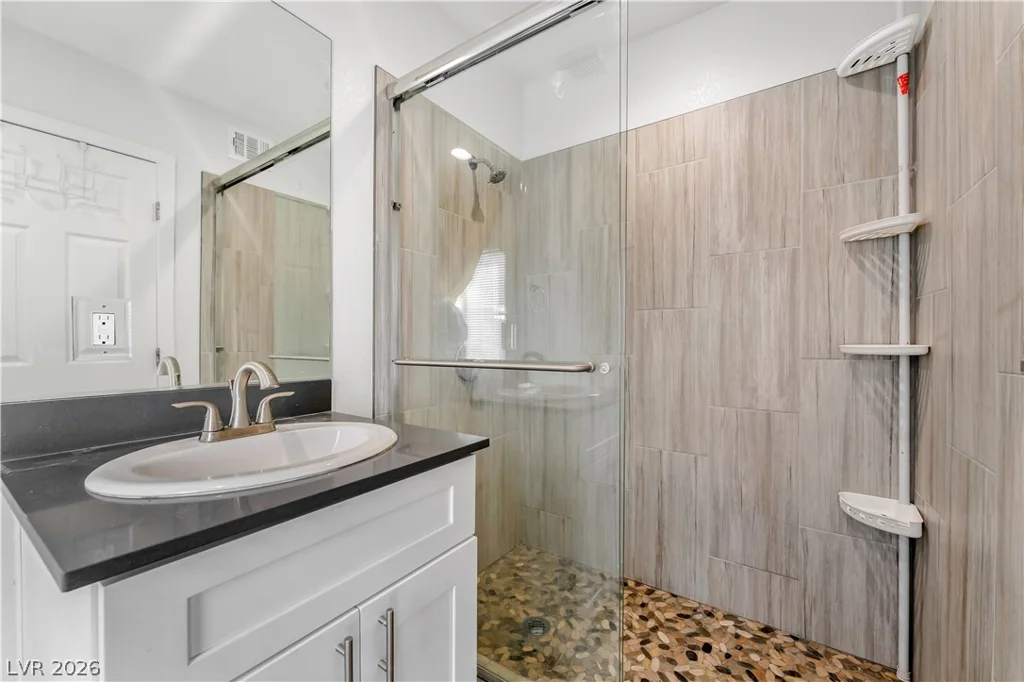 3825 Raymert, Las Vegas, NV 89121