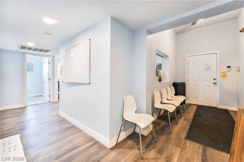 3825 Raymert, Las Vegas, NV 89121