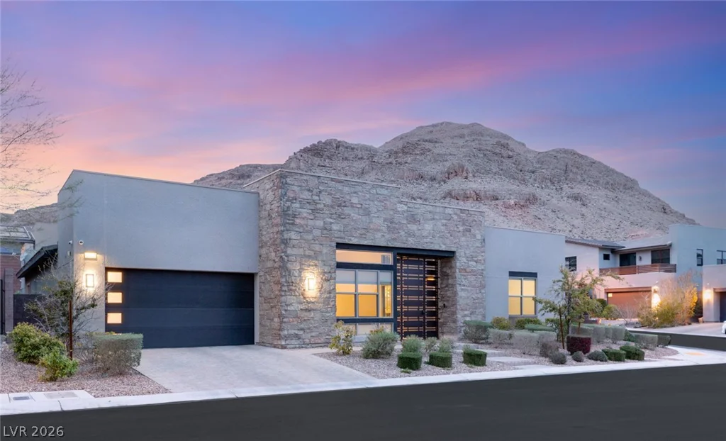 6845 Stellar Wind, Las Vegas, NV 89135
