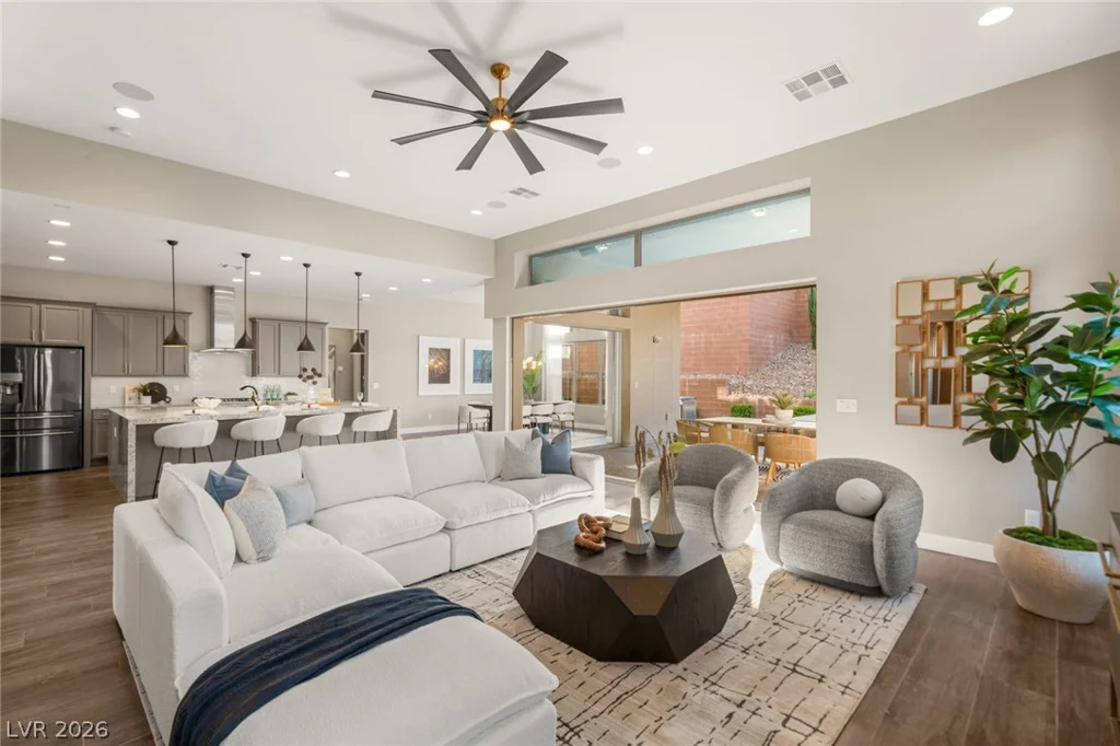 6845 Stellar Wind, Las Vegas, NV 89135