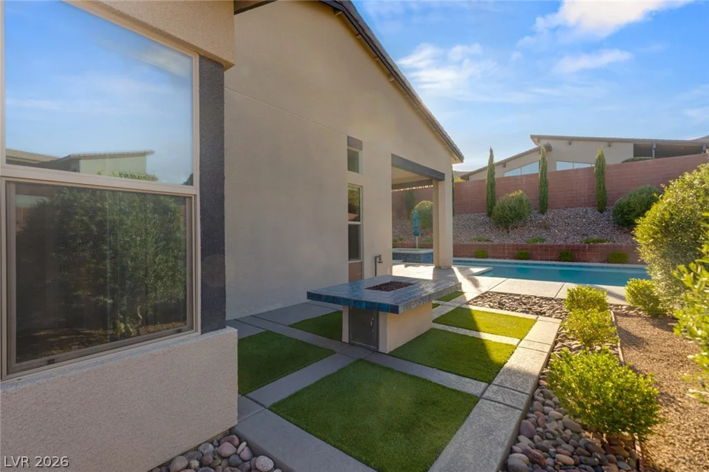 6845 Stellar Wind, Las Vegas, NV 89135