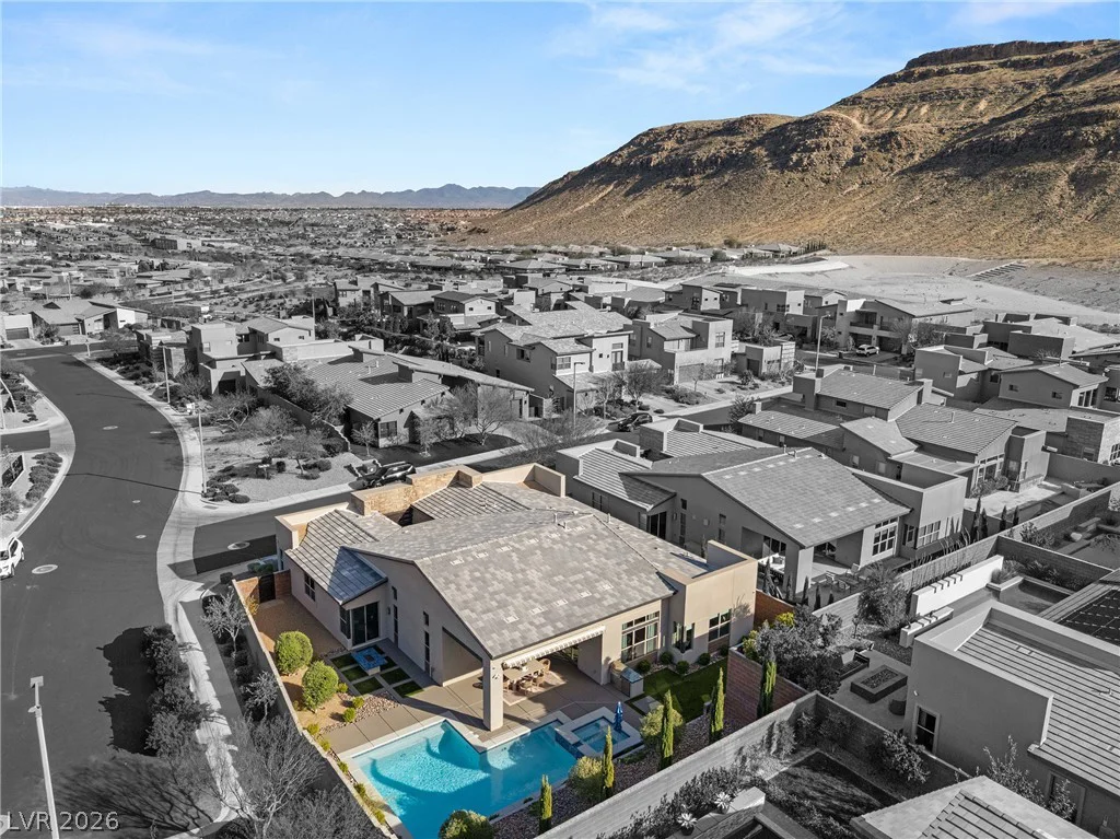 6845 Stellar Wind, Las Vegas, NV 89135