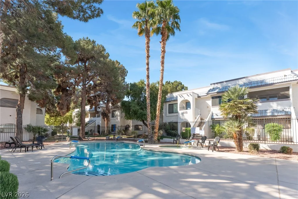 1404 Santa Margarita, Las Vegas, NV 89146