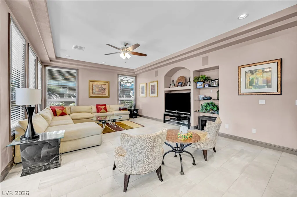 277 Hickory Hollow, Las Vegas, NV 89123