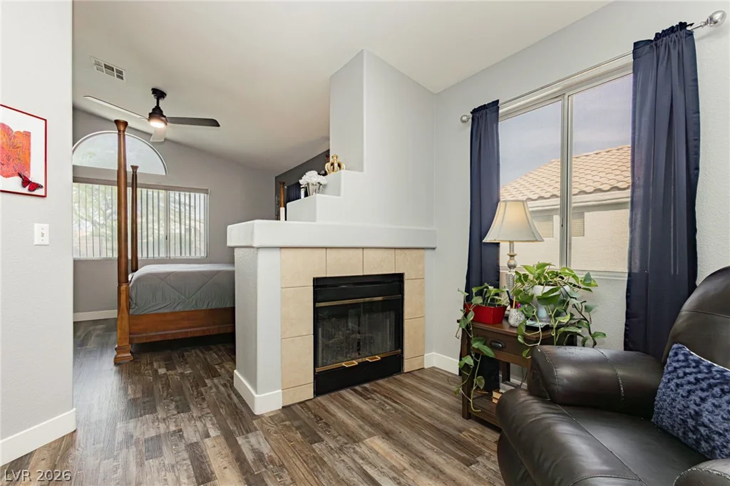 1912 Quartet, North Las Vegas, NV 89032