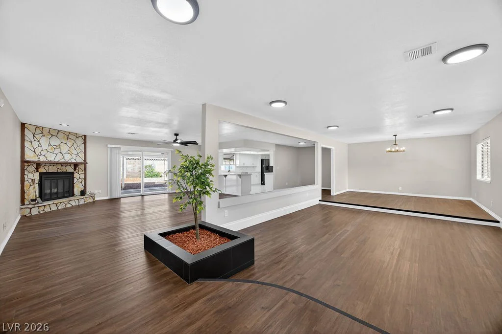 3189 Casanova, Las Vegas, NV 89120