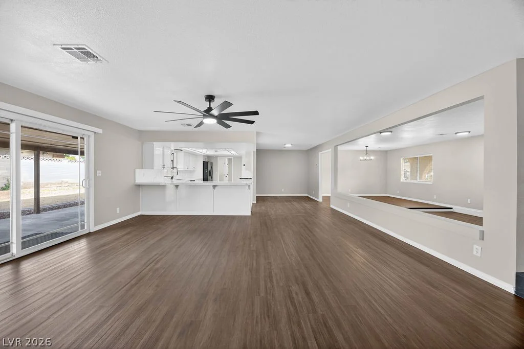 3189 Casanova, Las Vegas, NV 89120