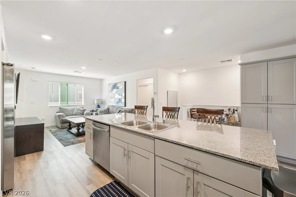 12310 Amethyst Sky, Las Vegas, NV 89183