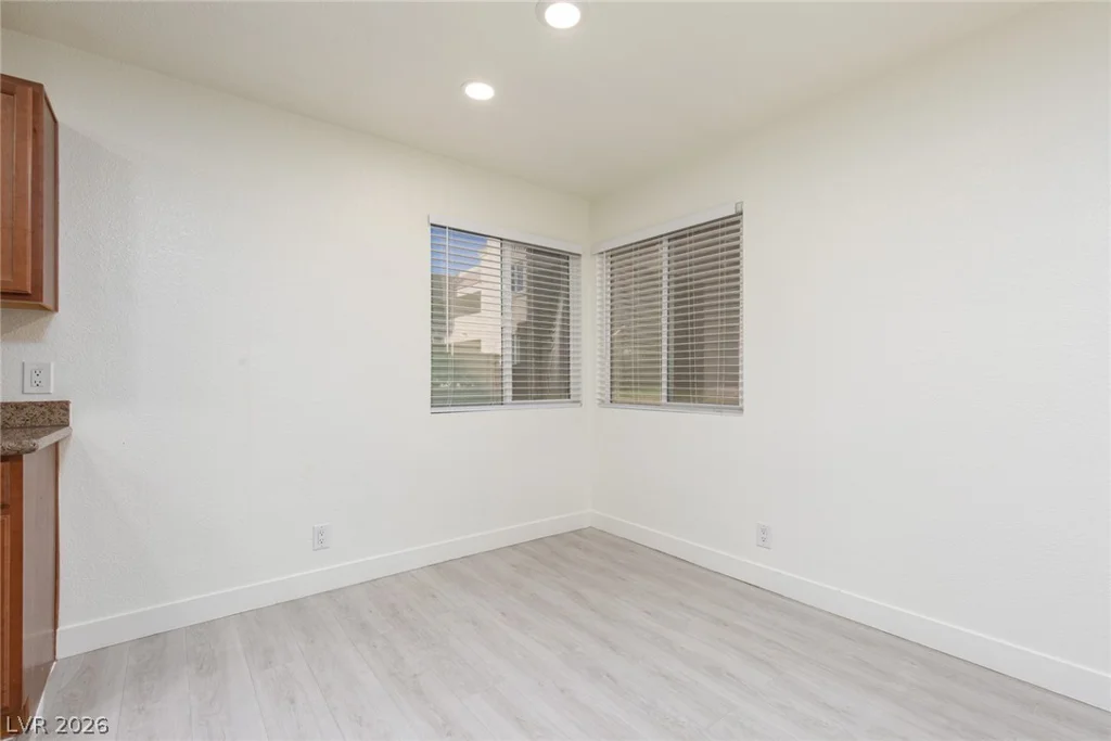 1858 Decatur, Las Vegas, NV 89108