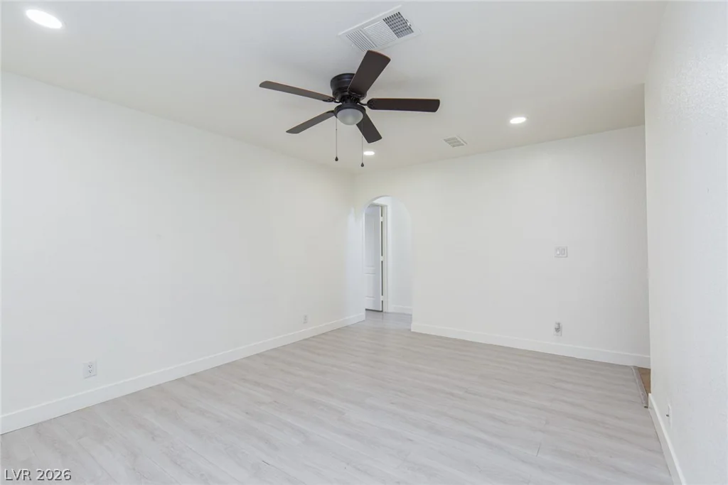 1858 Decatur, Las Vegas, NV 89108