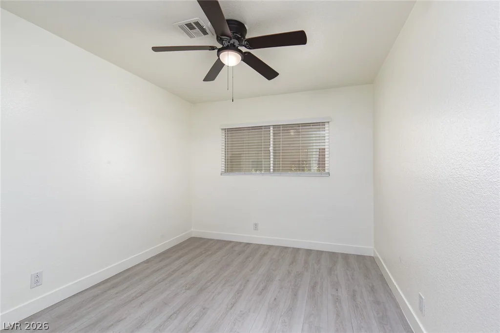 1858 Decatur, Las Vegas, NV 89108