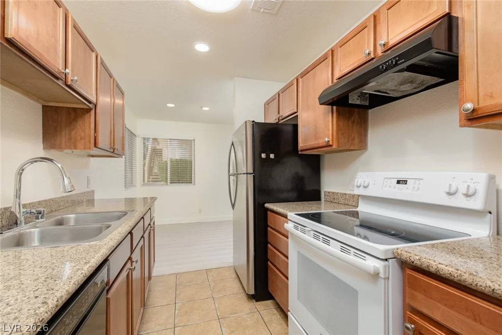1858 Decatur, Las Vegas, NV 89108