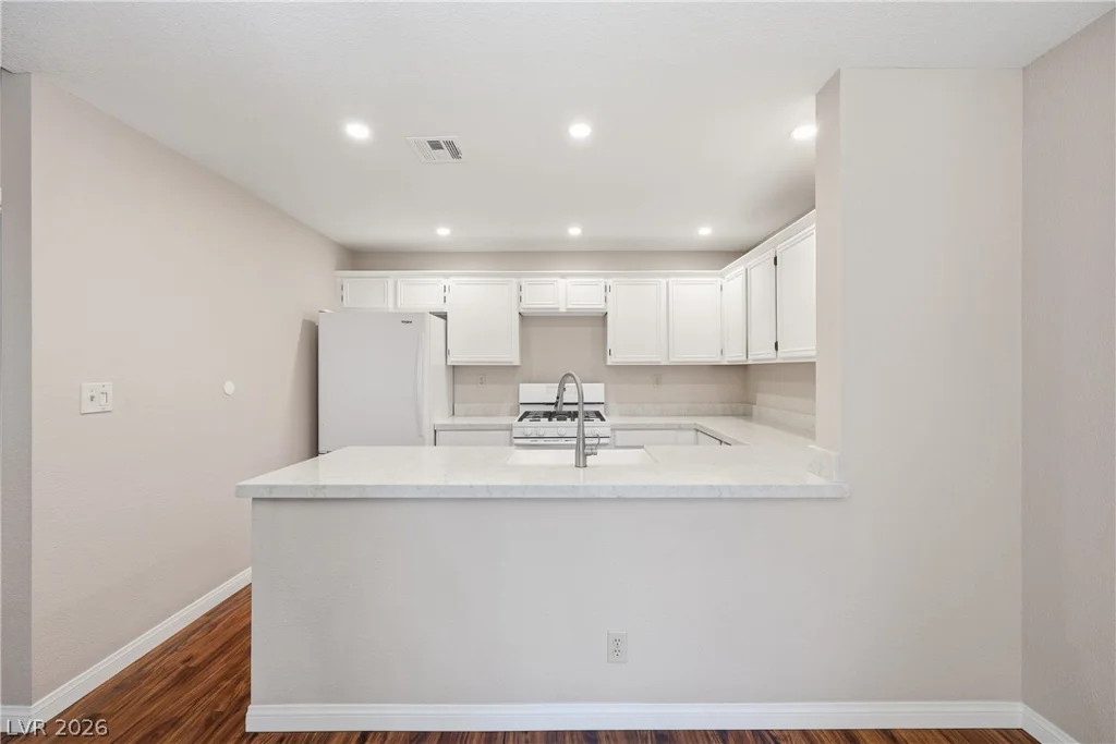 2641 Durango, Las Vegas, NV 89117