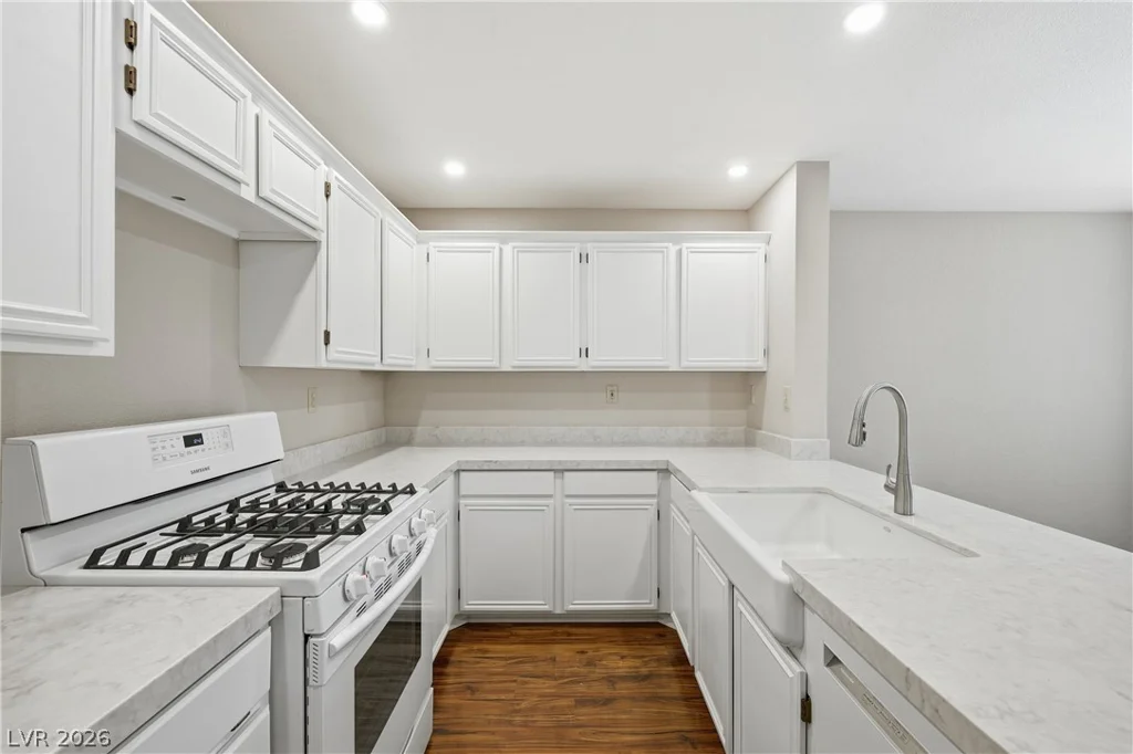 2641 Durango, Las Vegas, NV 89117