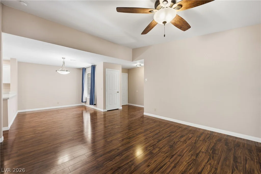 2641 Durango, Las Vegas, NV 89117