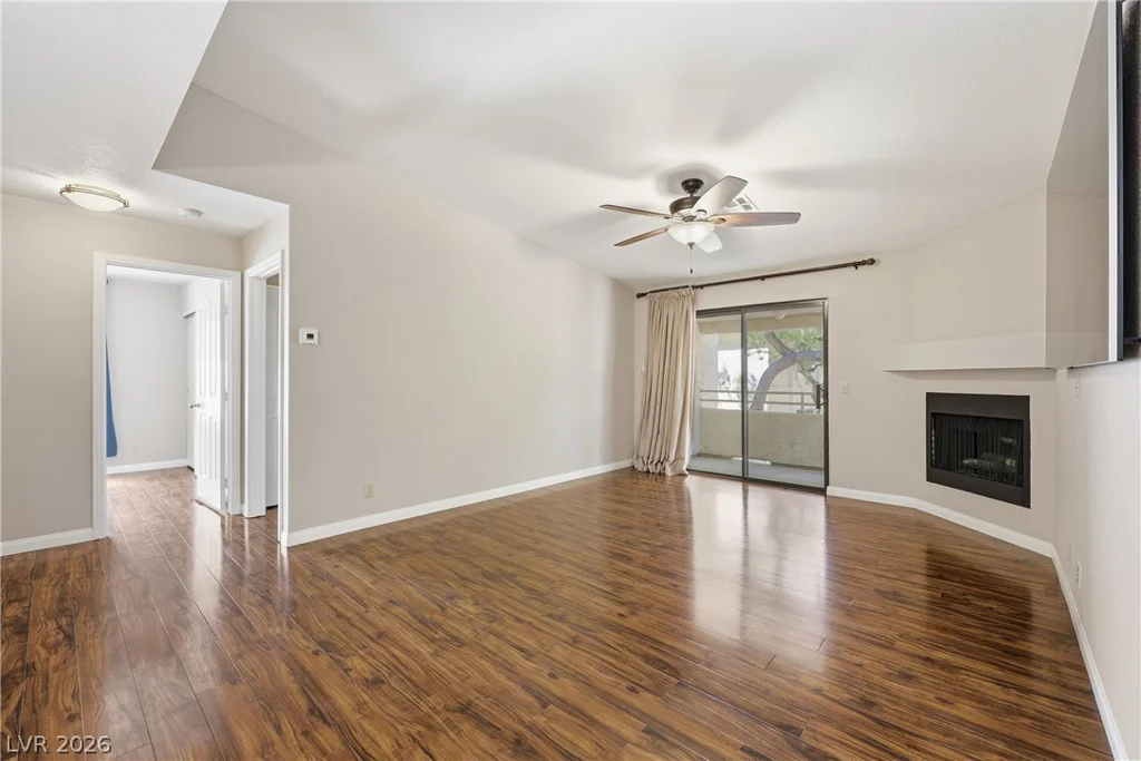 2641 Durango, Las Vegas, NV 89117