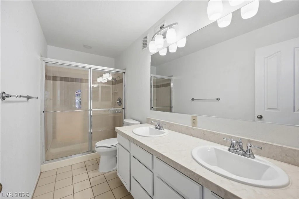 2641 Durango, Las Vegas, NV 89117