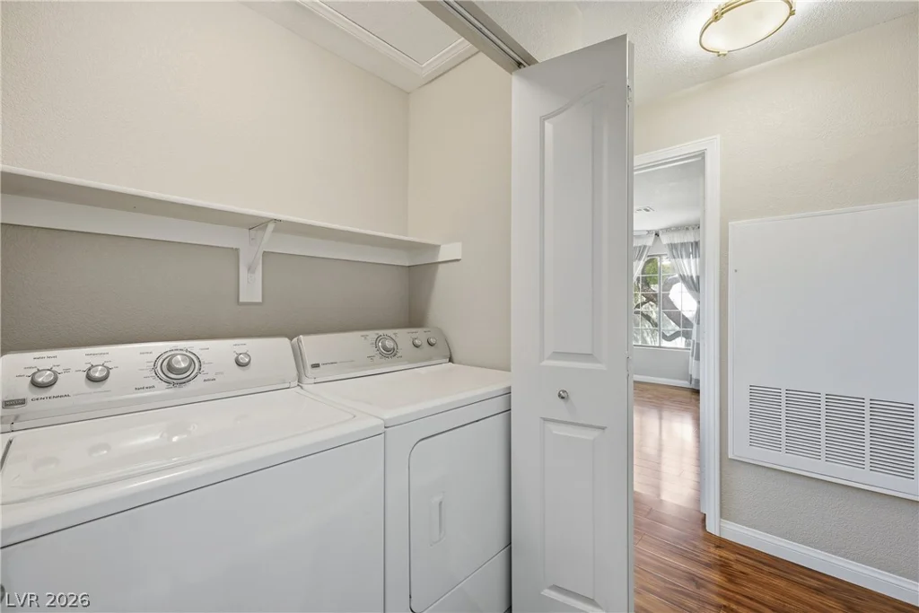 2641 Durango, Las Vegas, NV 89117