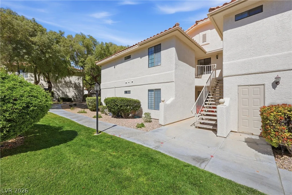 2641 Durango, Las Vegas, NV 89117