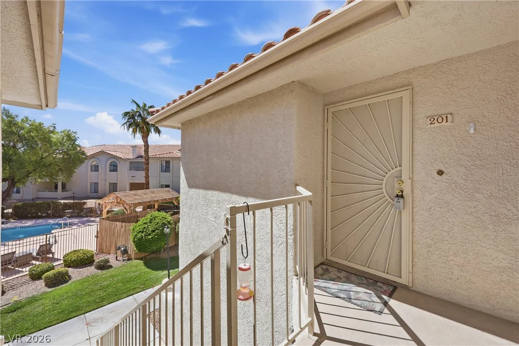 2641 Durango, Las Vegas, NV 89117