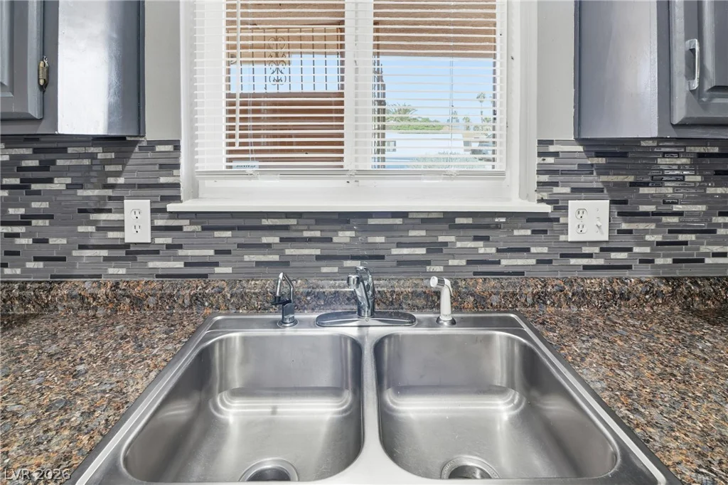 6333 Clarice, Las Vegas, NV 89107