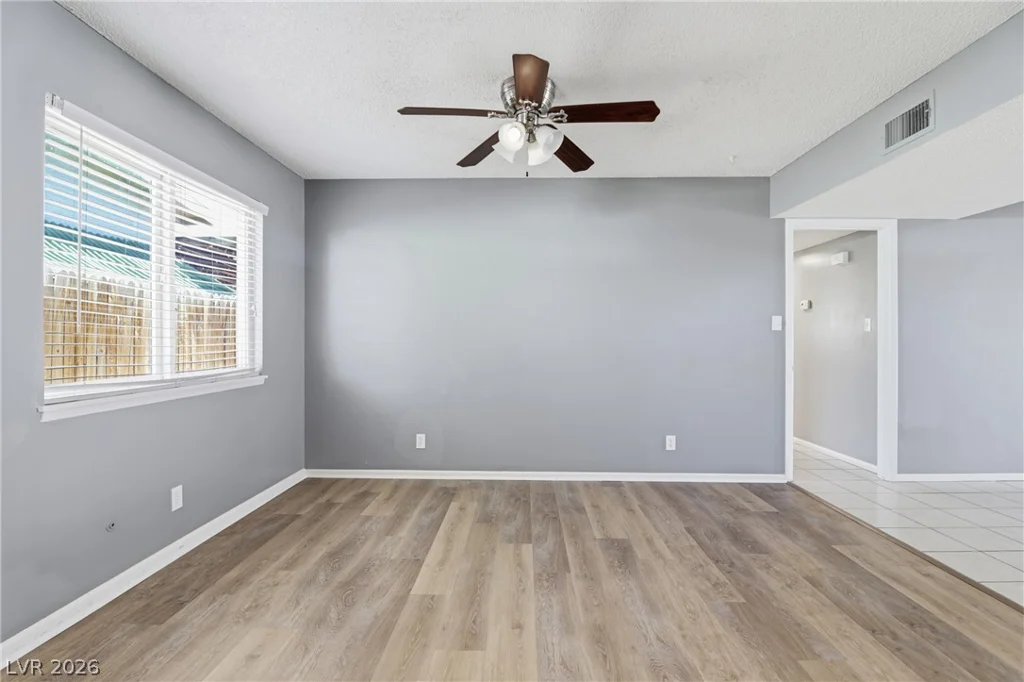 6333 Clarice, Las Vegas, NV 89107