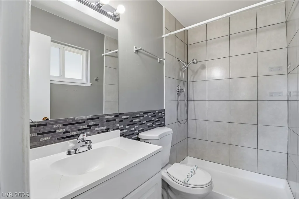 6333 Clarice, Las Vegas, NV 89107