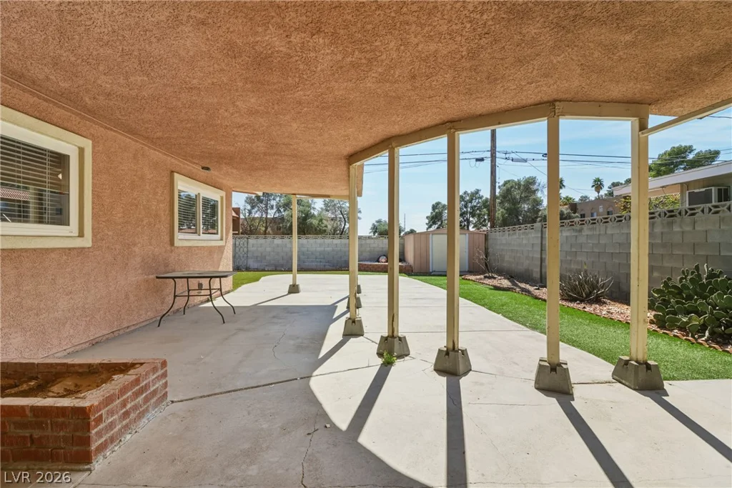 6333 Clarice, Las Vegas, NV 89107