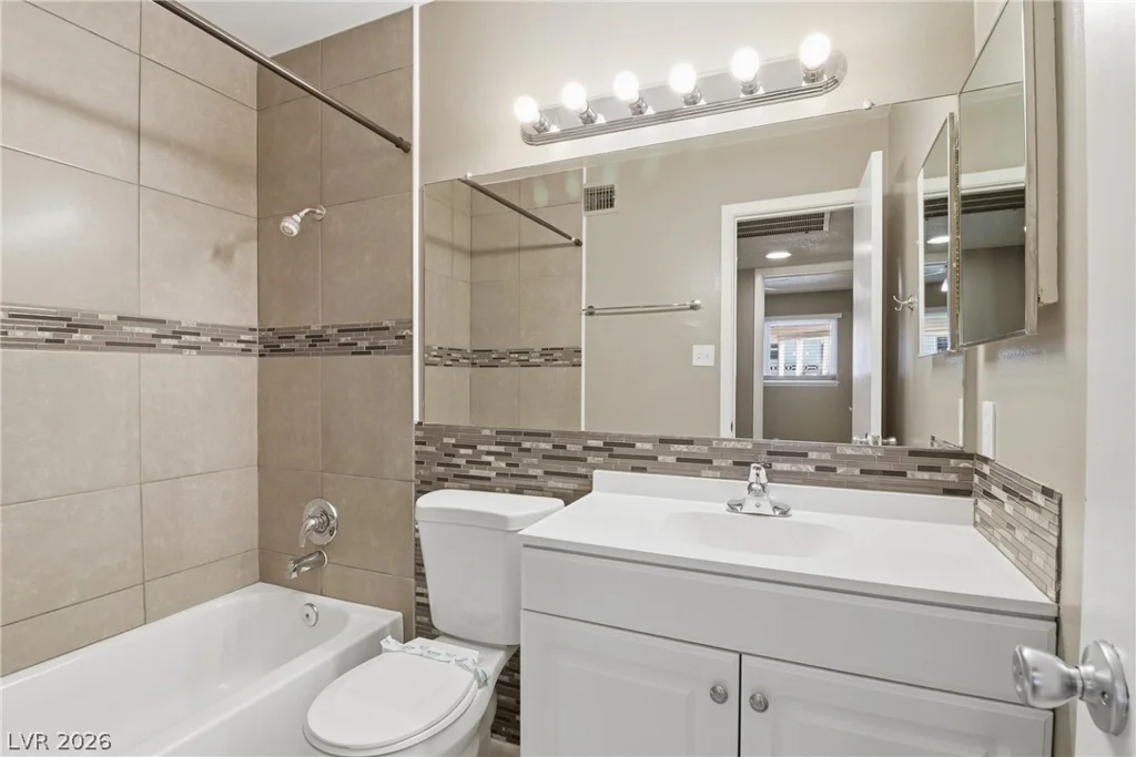 6333 Clarice, Las Vegas, NV 89107