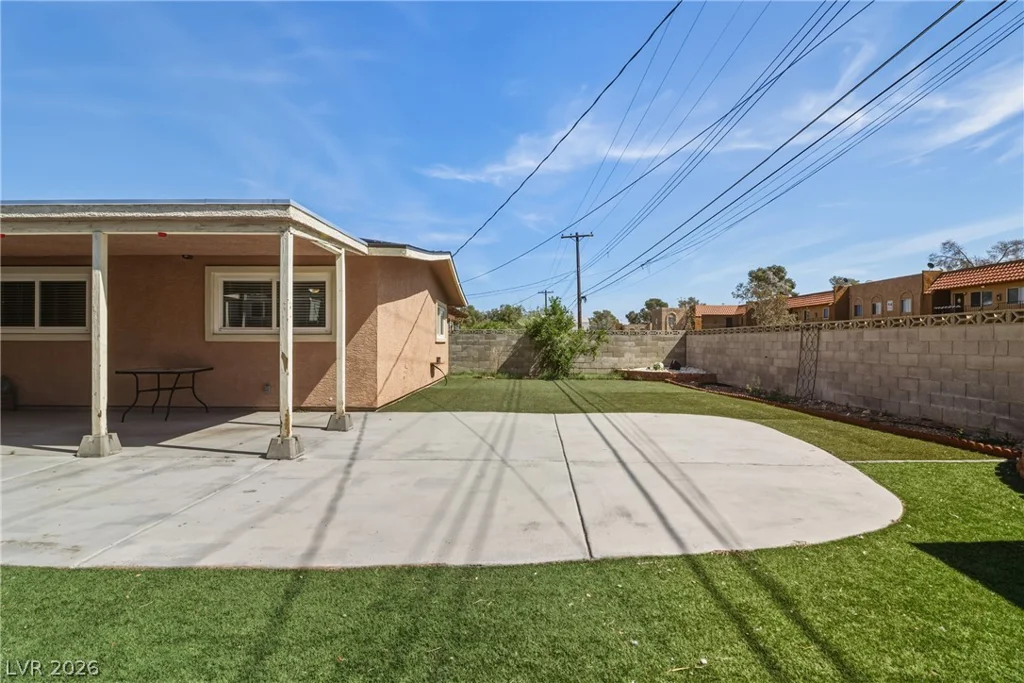 6333 Clarice, Las Vegas, NV 89107