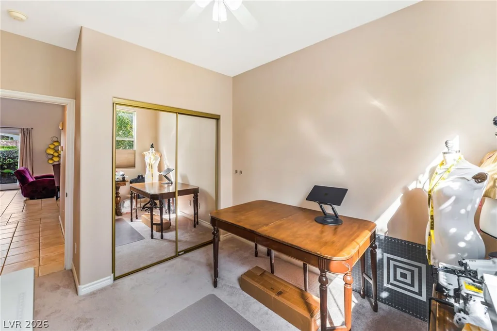 1001 Prestwick, Las Vegas, NV 89145
