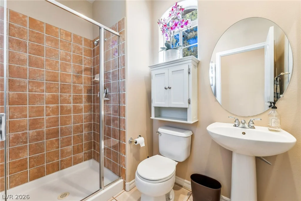 1001 Prestwick, Las Vegas, NV 89145