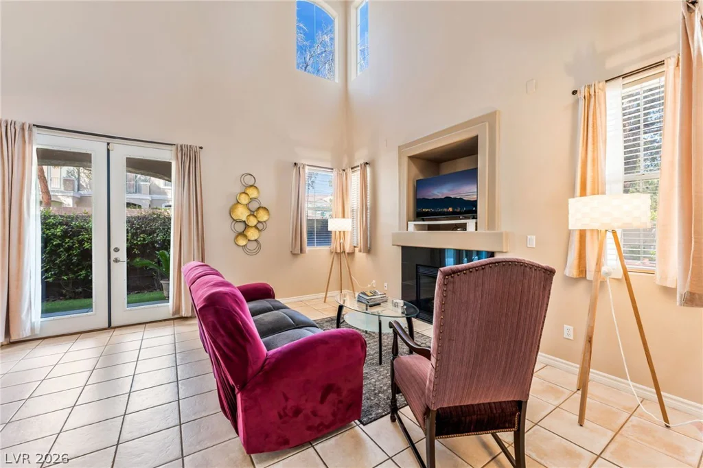1001 Prestwick, Las Vegas, NV 89145