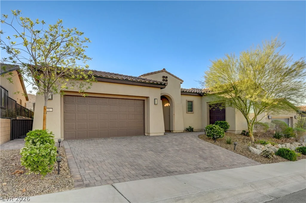 51 Thorn Creek, Henderson, NV 89011