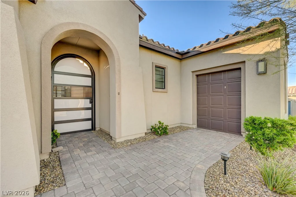 51 Thorn Creek, Henderson, NV 89011