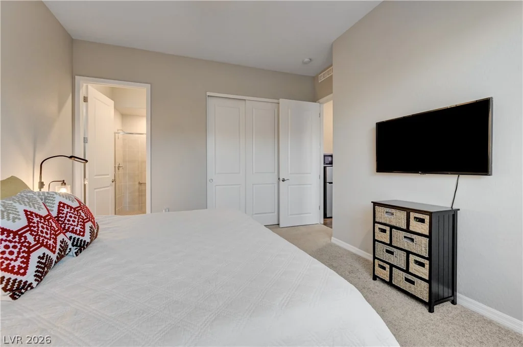 51 Thorn Creek, Henderson, NV 89011
