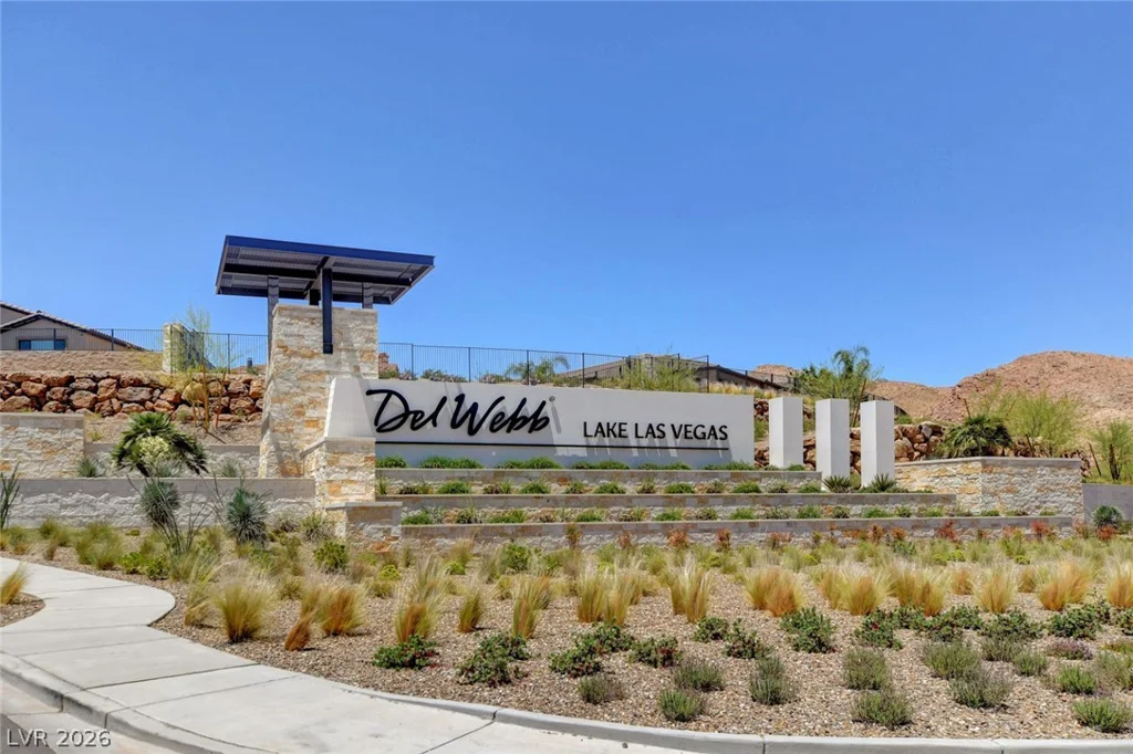 51 Thorn Creek, Henderson, NV 89011