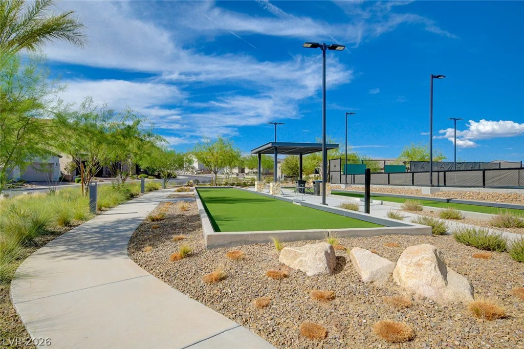 51 Thorn Creek, Henderson, NV 89011